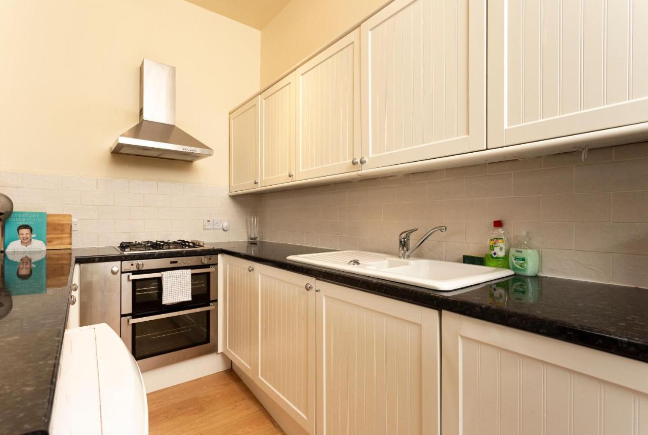 Appartement 1 Bedroom Overlooking Park